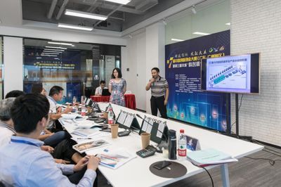 第七屆中國創(chuàng)新創(chuàng)業(yè)大賽(廣東·廣州賽區(qū))先進(jìn)制造及人工智能行業(yè)決賽在荔灣舉行，聚焦人工智能雙創(chuàng)服務(wù)平臺(tái)發(fā)展